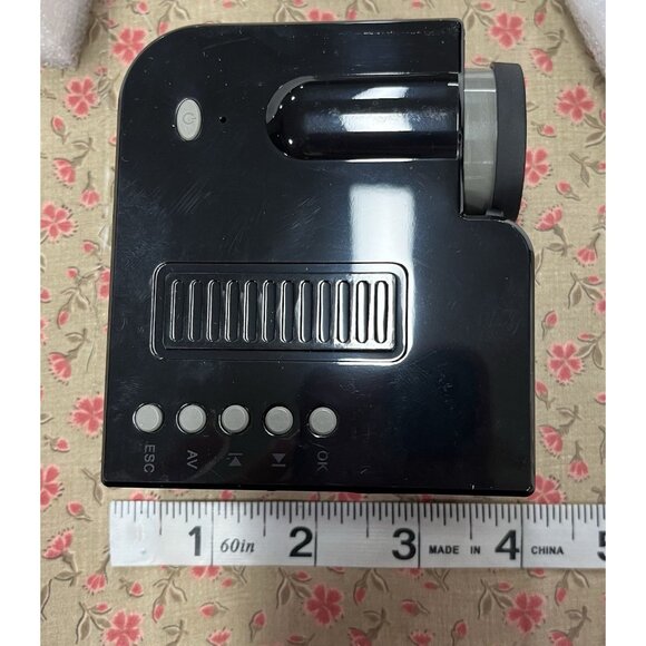 LED Projector Time to Enjoy LED Mini UC28C SMP Series Audio Photo Video E-Book - Picture 5 of 5